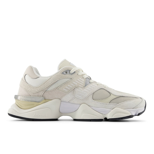 Tênis New Balance 9060 Bege