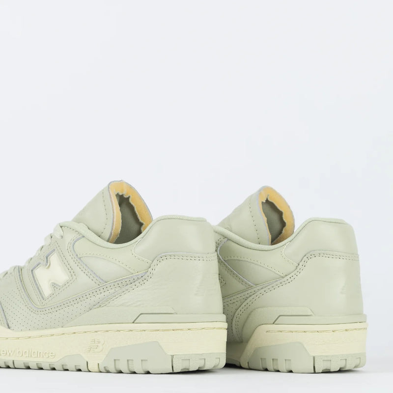 Tênis New Balance 550 Lichen Green