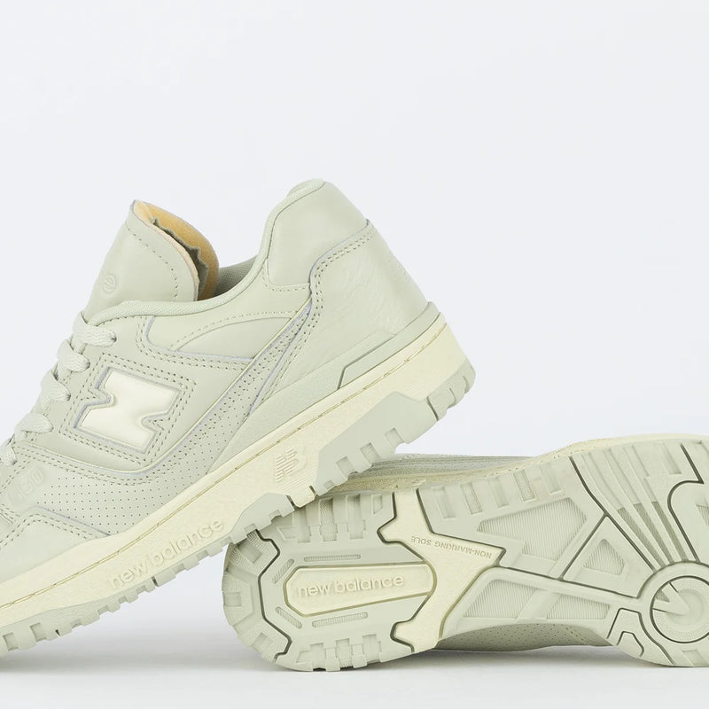 Tênis New Balance 550 Lichen Green