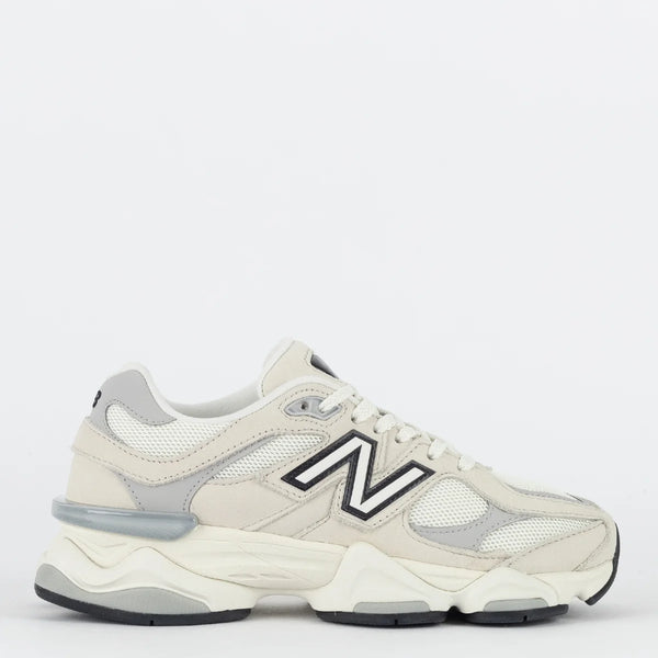 Tênis New Balance 9060 Branco Off Cinza