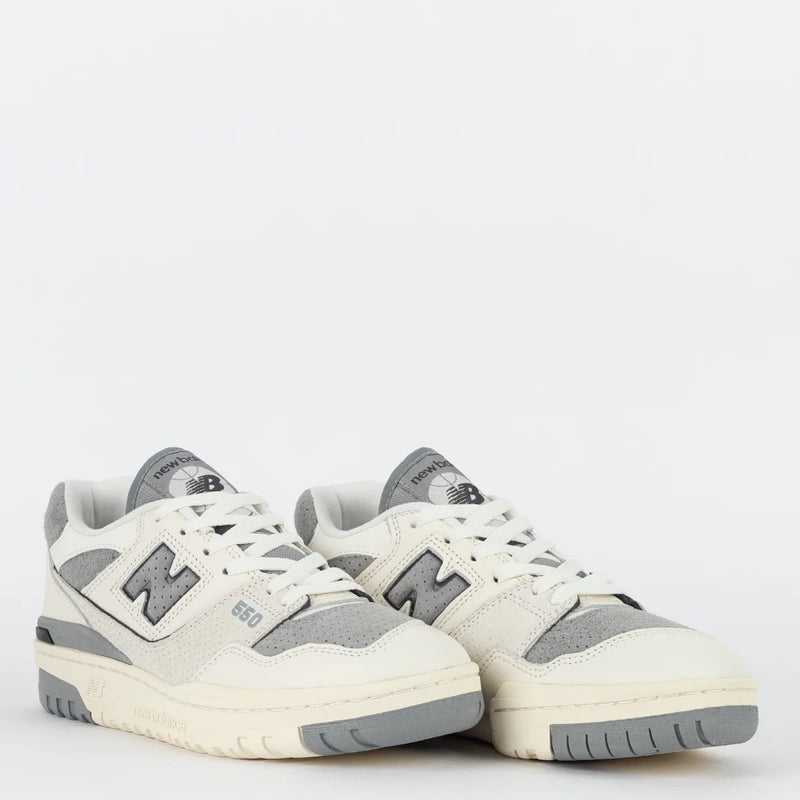 Tênis New Balance 550 Branco Cinza