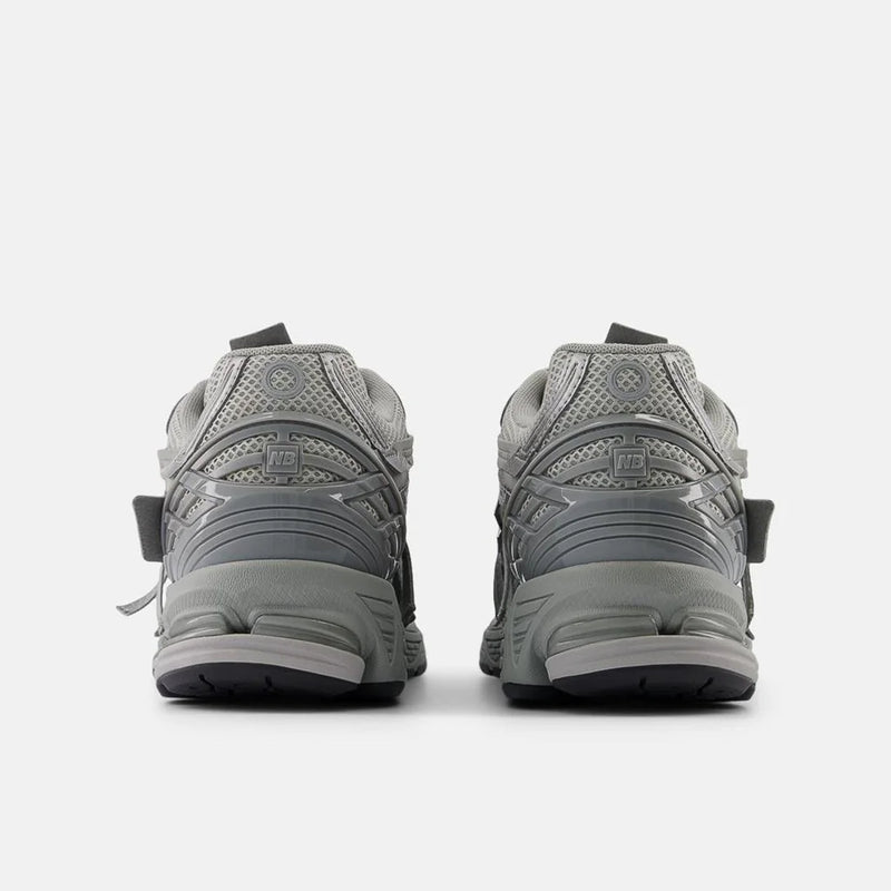 Tênis New Balance 1906a