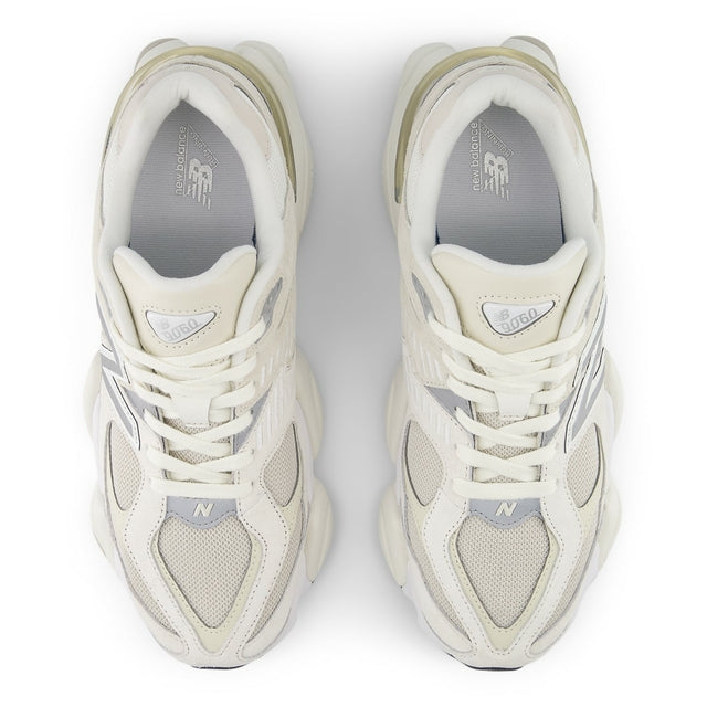 Tênis New Balance 9060 Bege