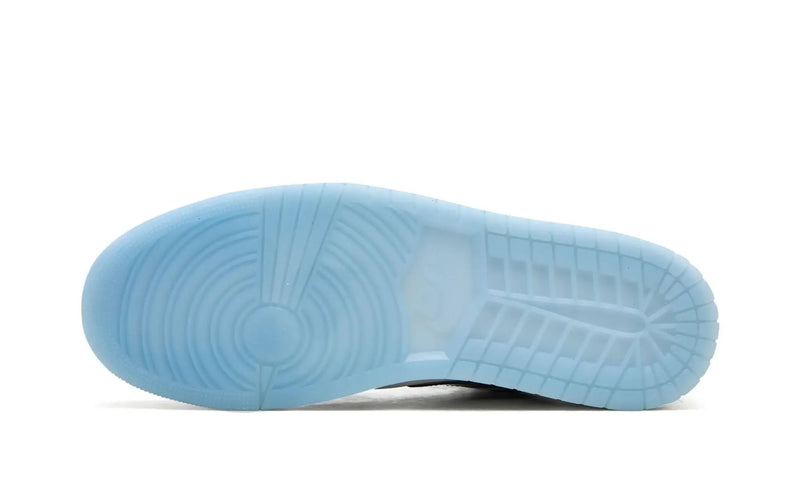 TÊNIS NIKE AIR JORDAN LOW PRETO BRANCO